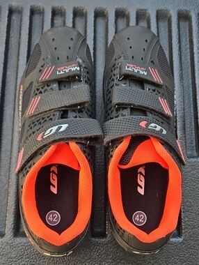 Louis Garneau Multi Airflex HRS-80 Cycling Shoes Size 42 NEW